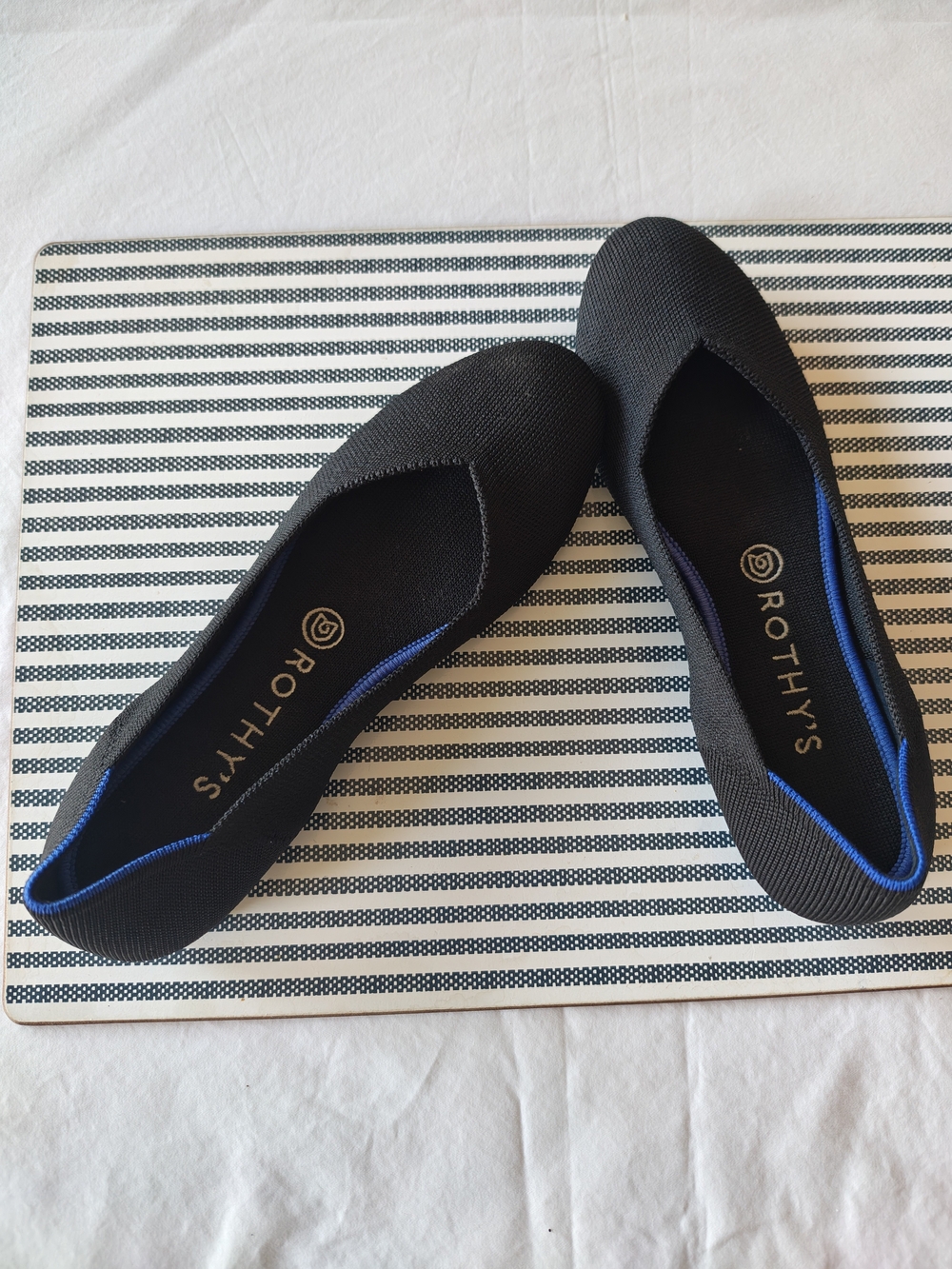 Rothy's Women’s Black Pointed-Toe Flats